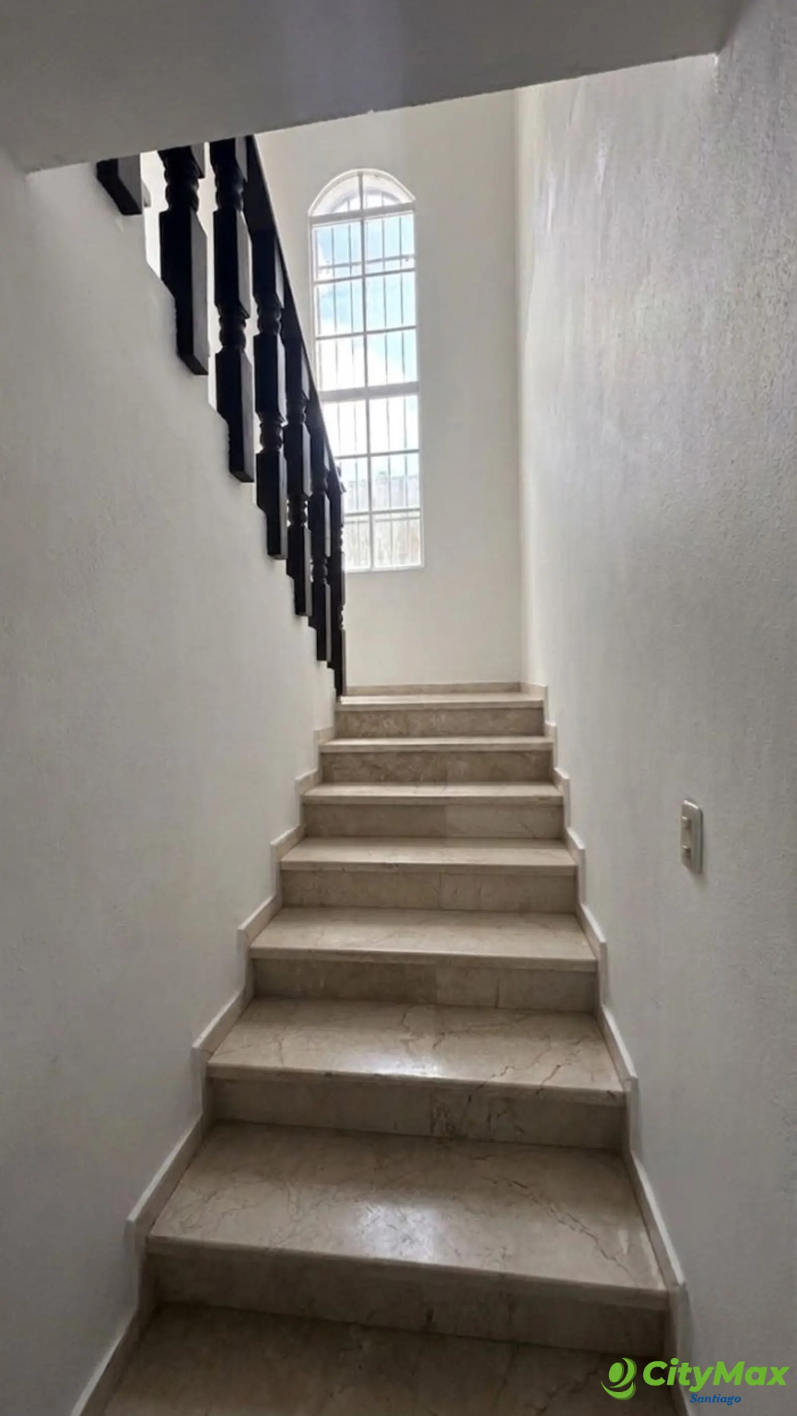 VENTA DE CASA EN LOS JARDINES DEL NORTE SANTIAGO - foto 4