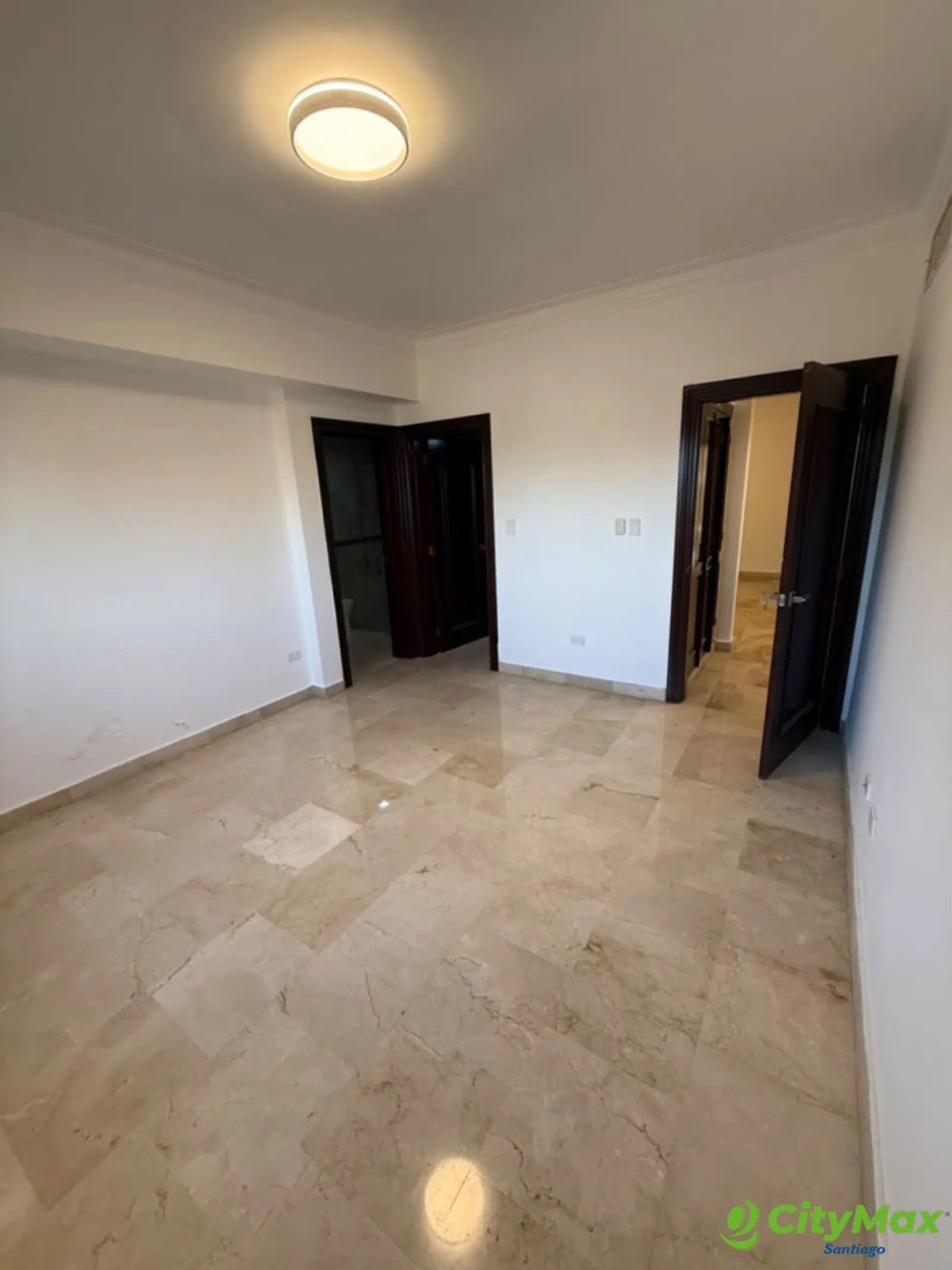 VENTA DE PRIMER NIVEL TORRE LA RINCONADA ,LA ESMERALDA - foto 10