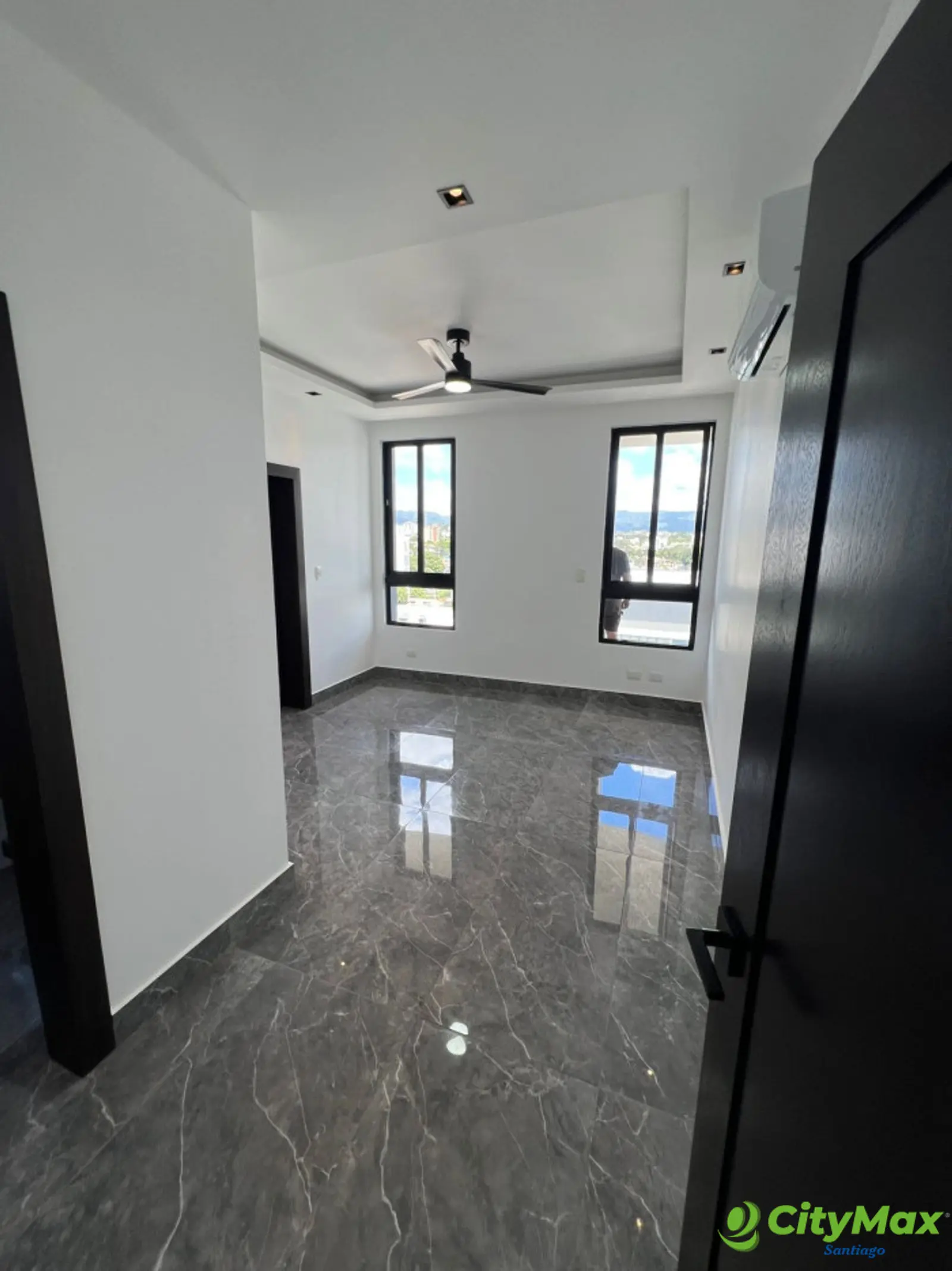 VENTA DE APARTAMENTO EN VILLA OLGA, SANTIAGO. - foto 8