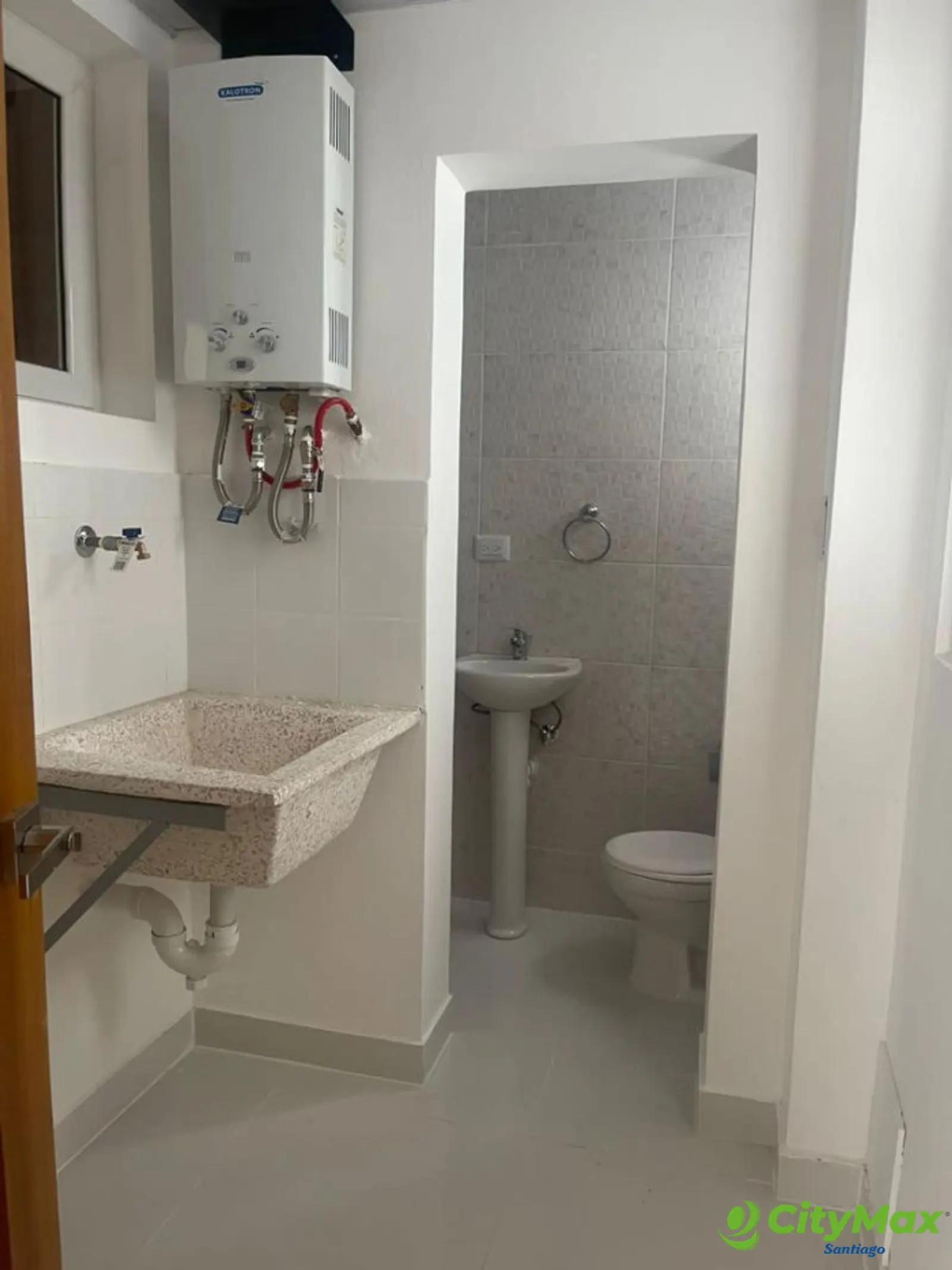 VENTA APARTAMENTO EN URBANIZACION THOMEN HISPANOAMERICA - foto 11