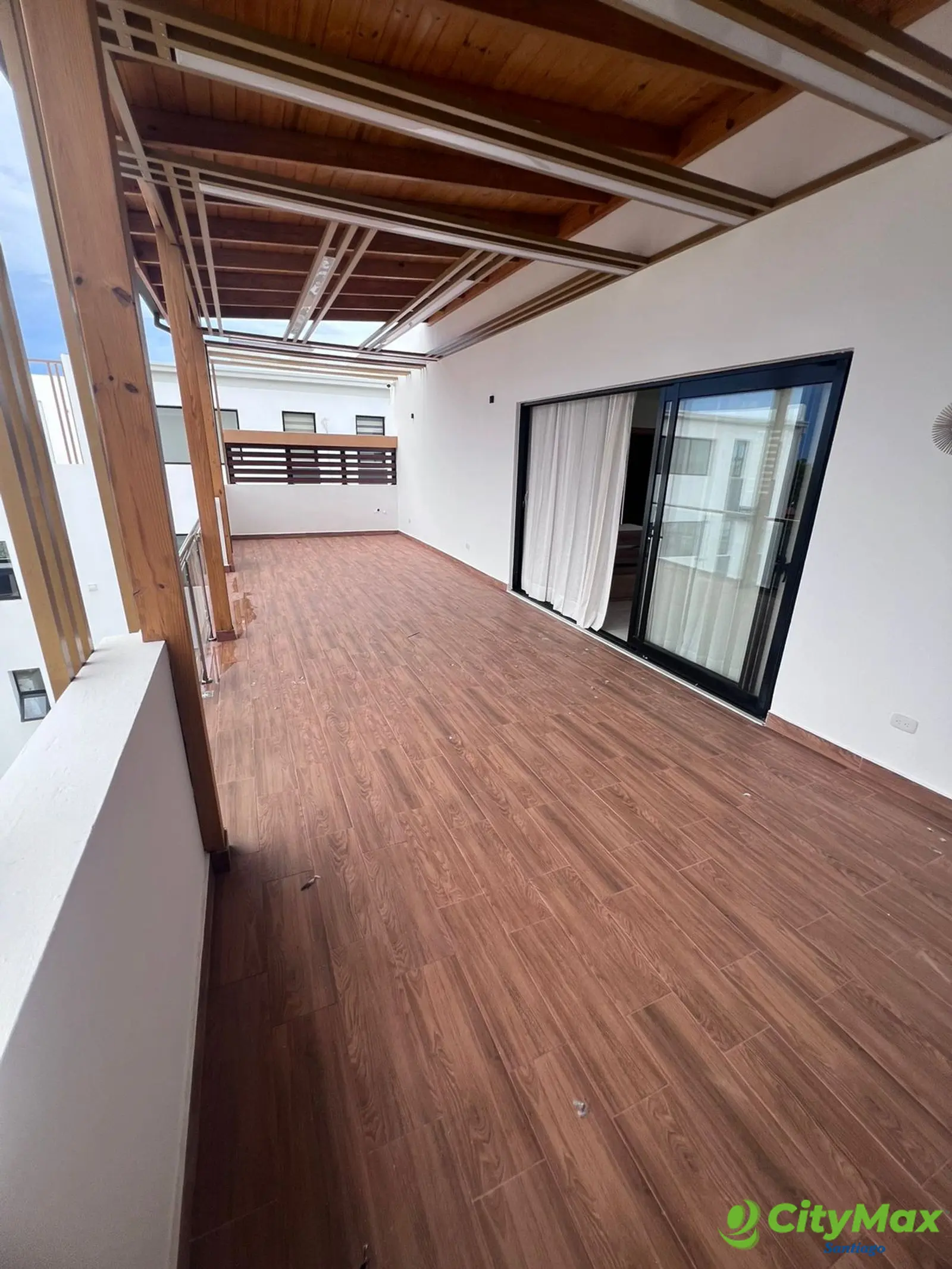 VENTA DE AMPLIO Y ACOGEDOR PENTHOUSE EN EL DORADO  - foto 12