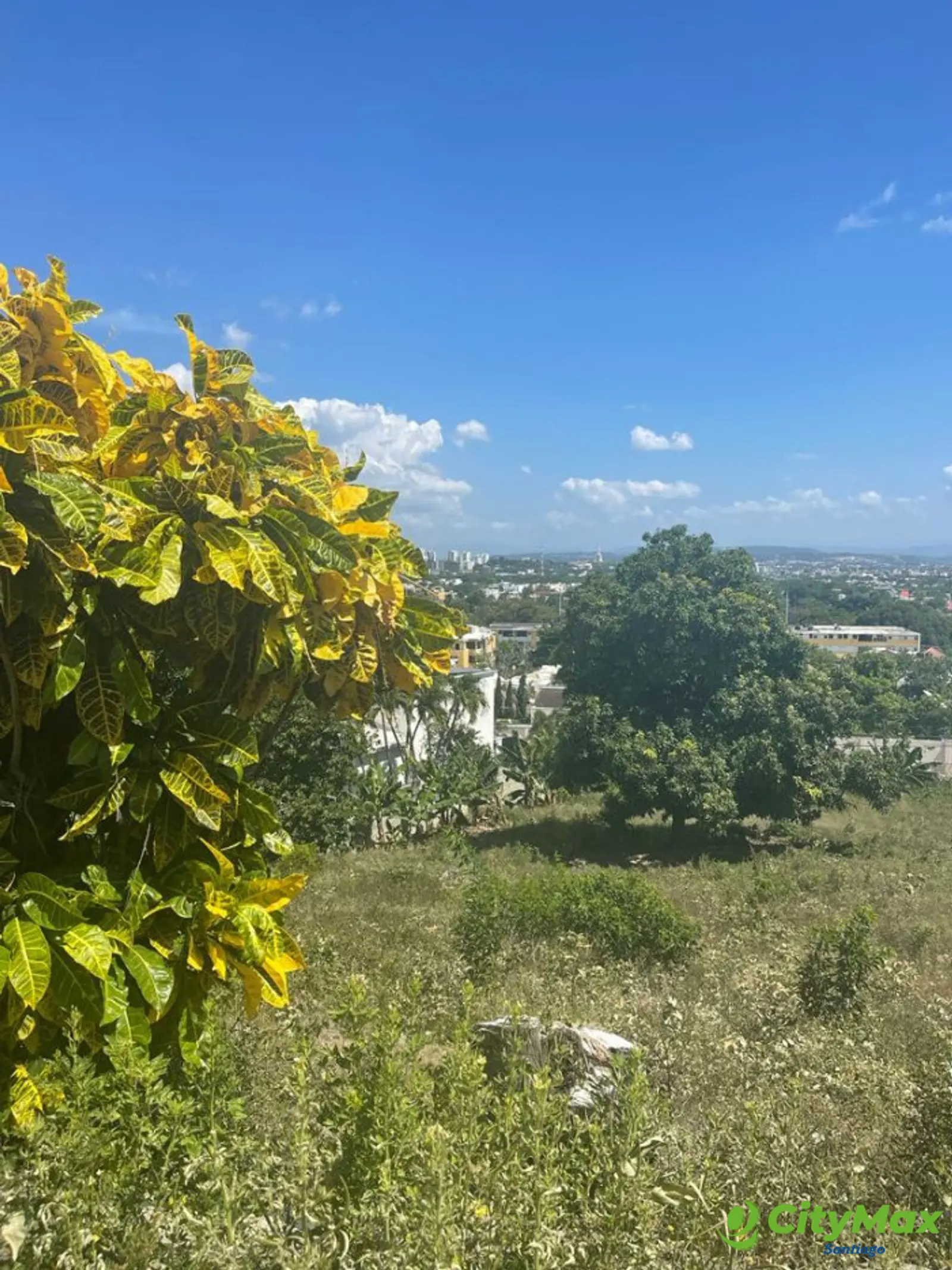 Terreno residencial en venta en Cerro Alto, Santiago - foto 5