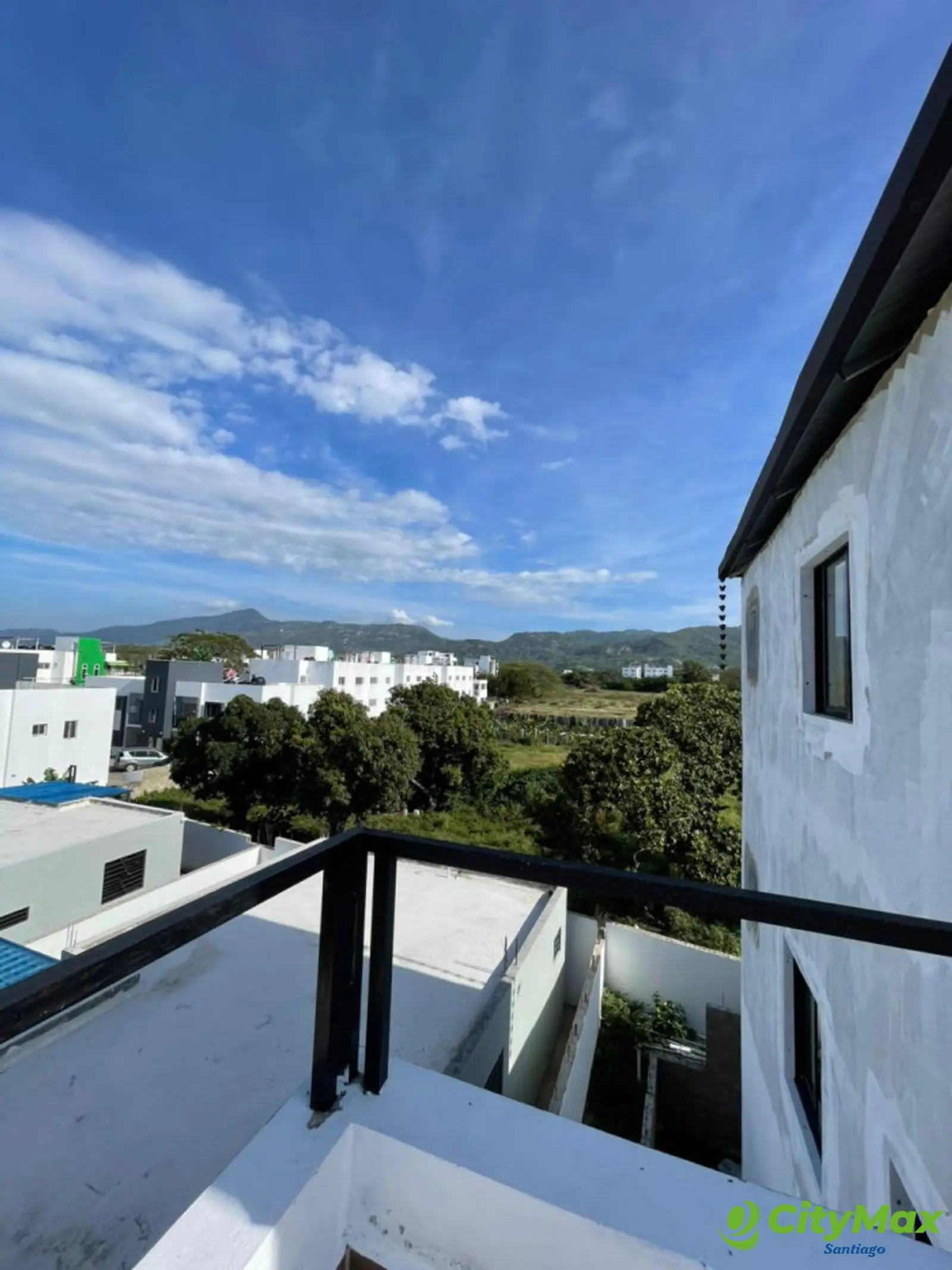 VENTA DE CASA FRENTE AL JARDIN BOTANICO SANTIAGO - foto 4