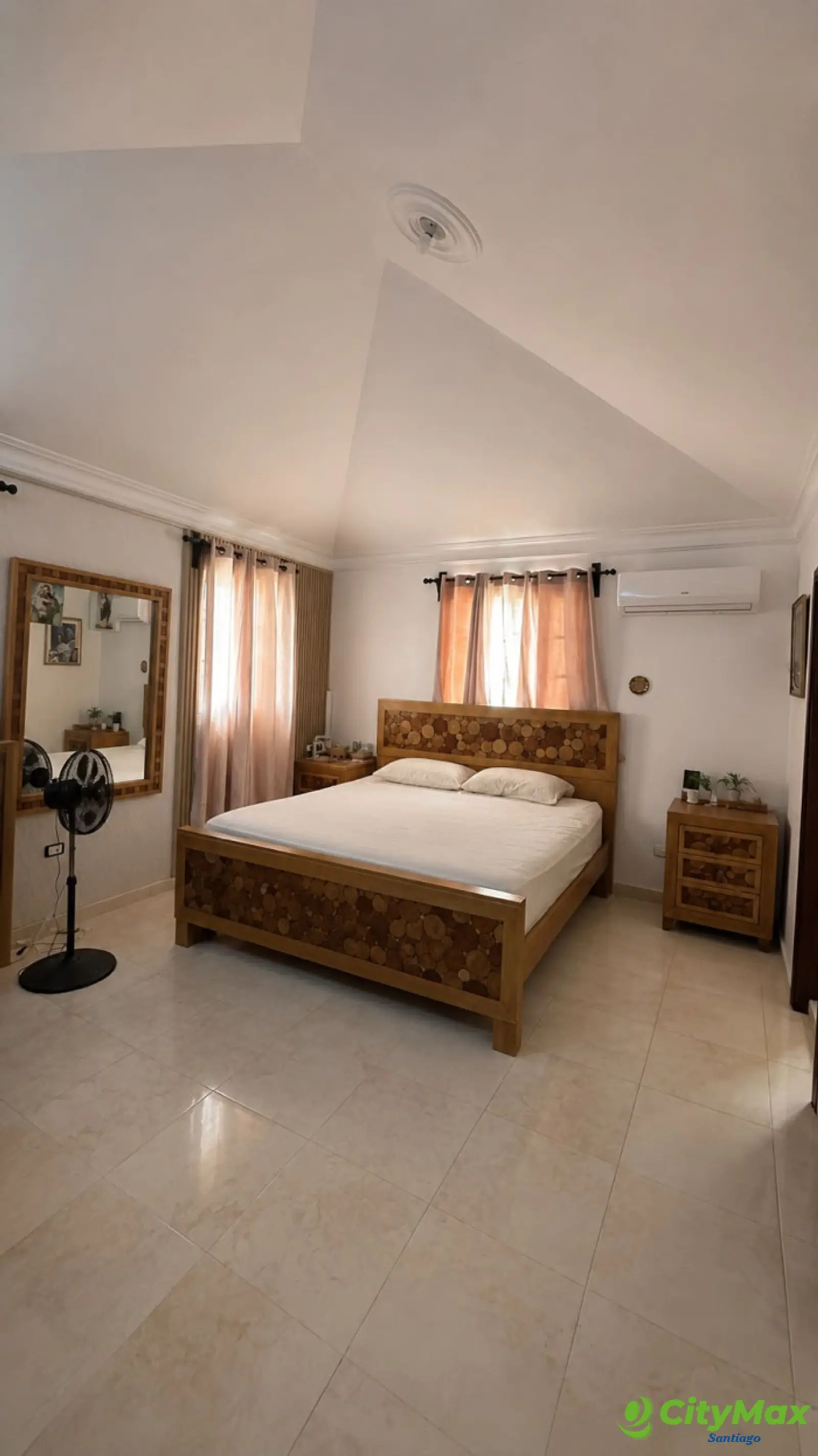 VENTA DE CASA EN LOS JARDINES DEL NORTE SANTIAGO - foto 6