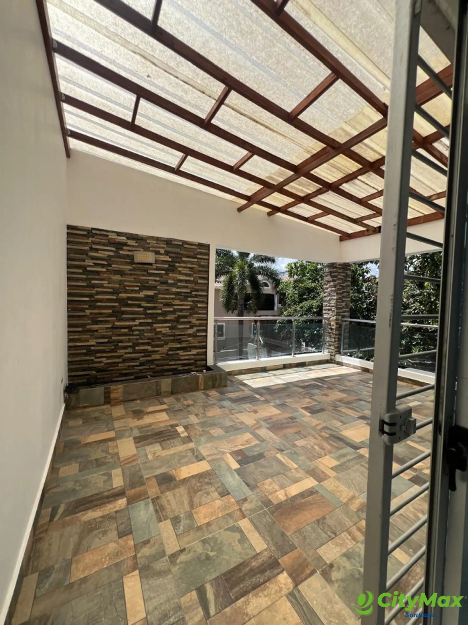 CASA EN VENTA EN BUENA VISTA SANTIAGO R.D - foto 2