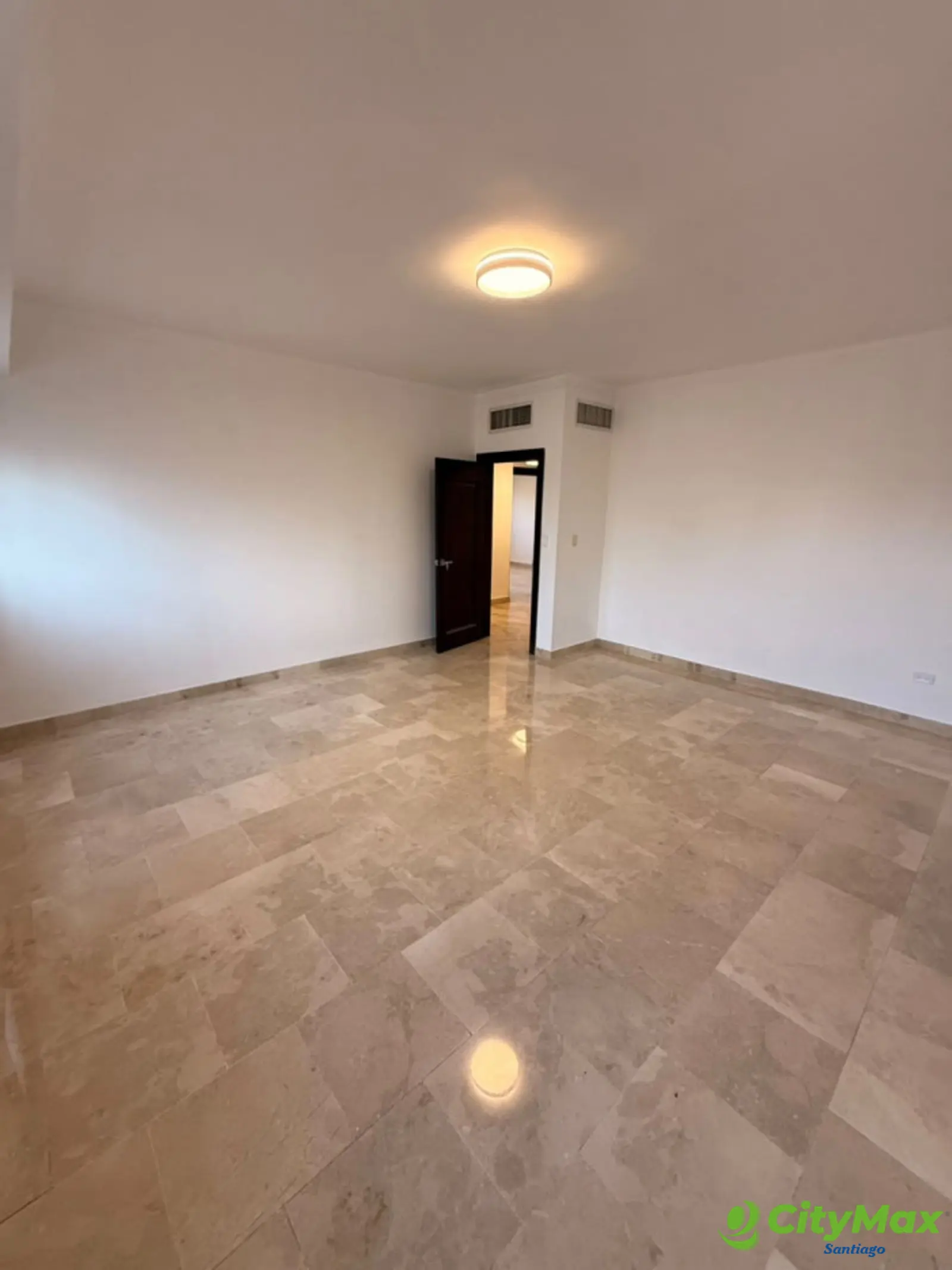 VENTA DE PRIMER NIVEL TORRE LA RINCONADA ,LA ESMERALDA - foto 11