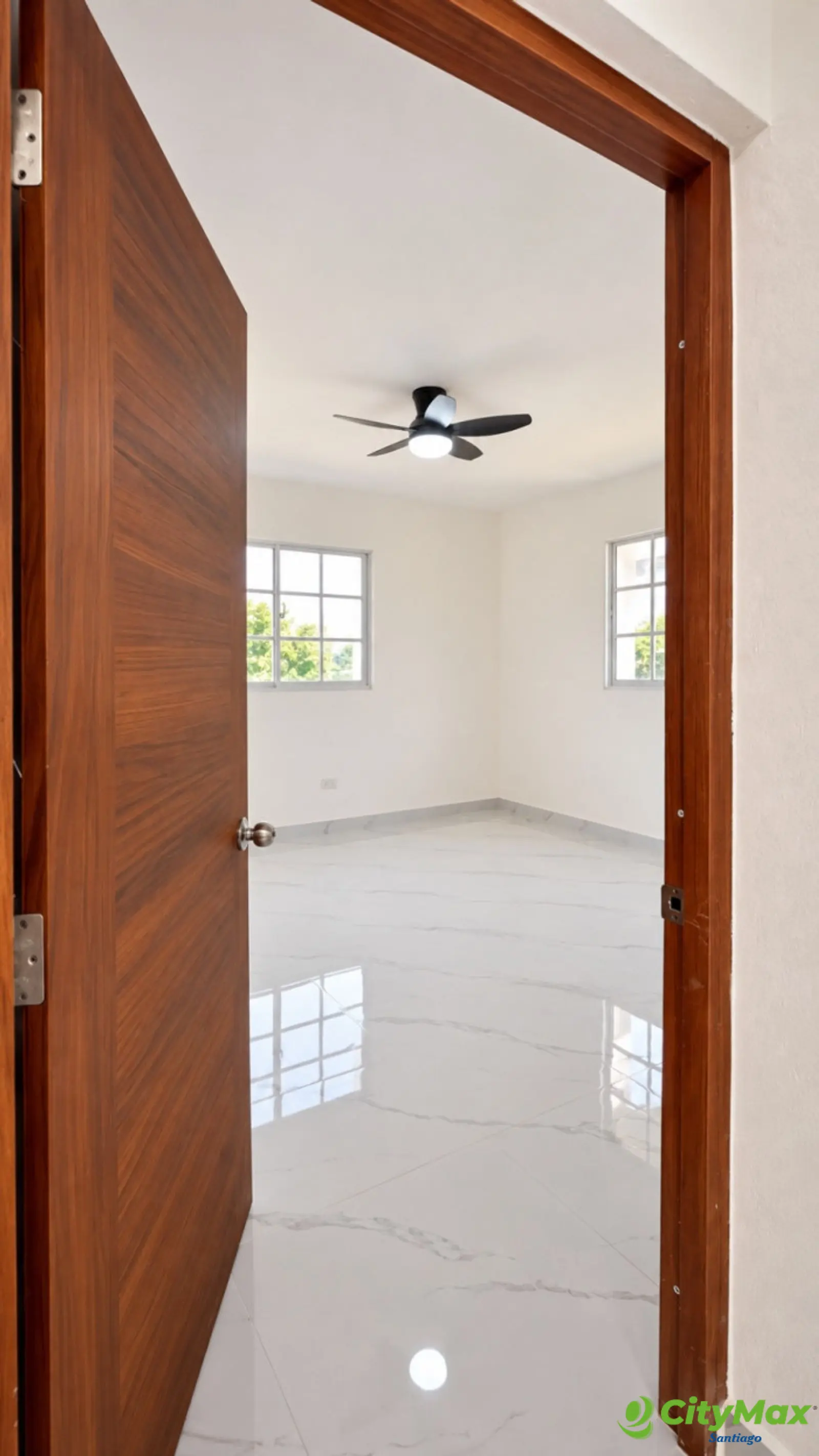 VENTA CASA TIPO VILLA 3 NIVELES LOS JARDINES DEL NORTE  - foto 8
