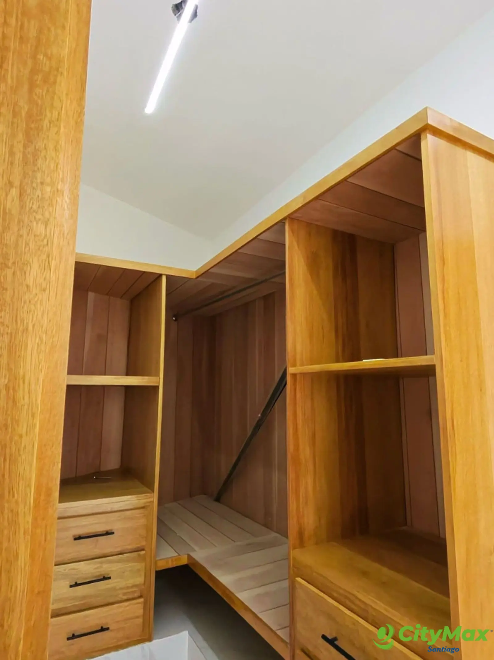  VENTA CASA PROXIMO A HIPER OLE JOAQUIN BALAGUER  - foto 7