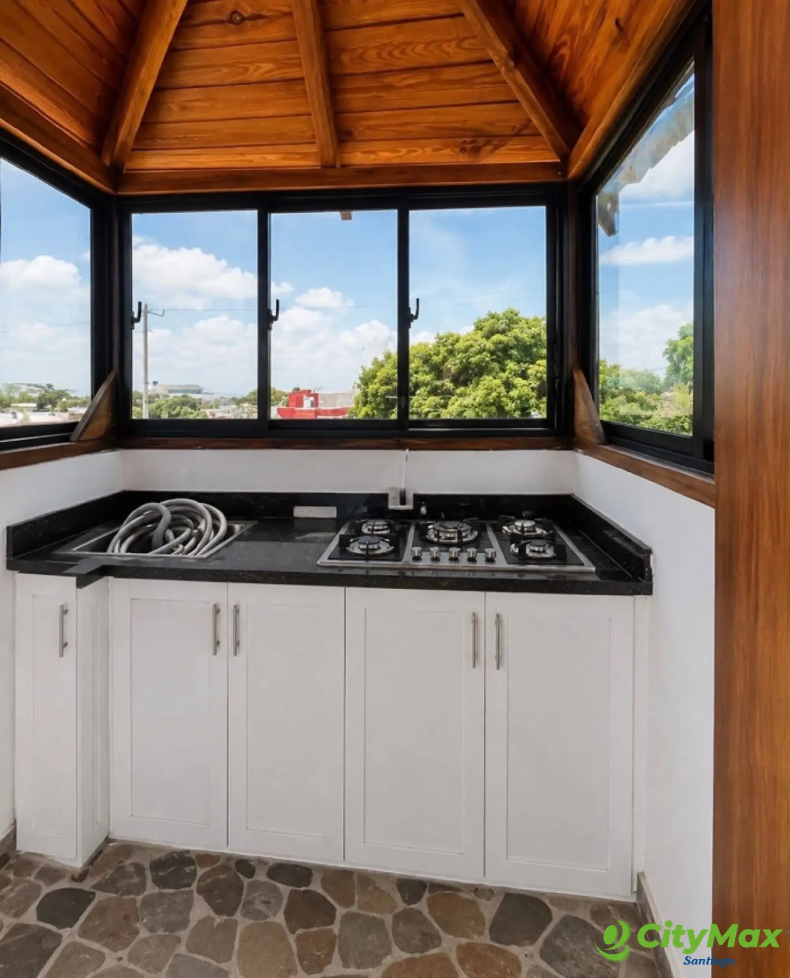 VENTA CASA TIPO VILLA 3 NIVELES LOS JARDINES DEL NORTE  - foto 21