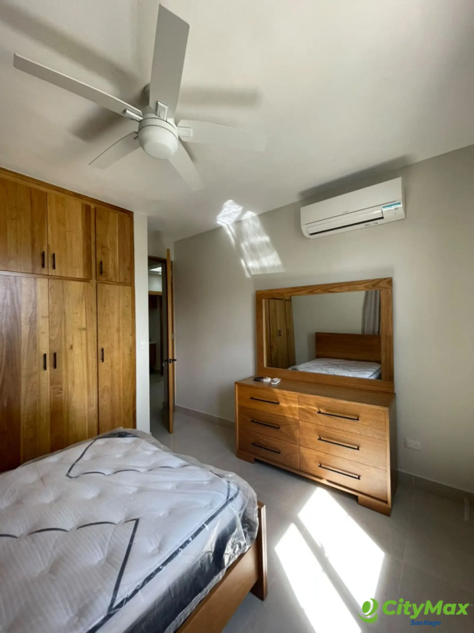 VENTA DE CASA AMUEBLADA EL DORAL CORONA PLAZA - foto 13