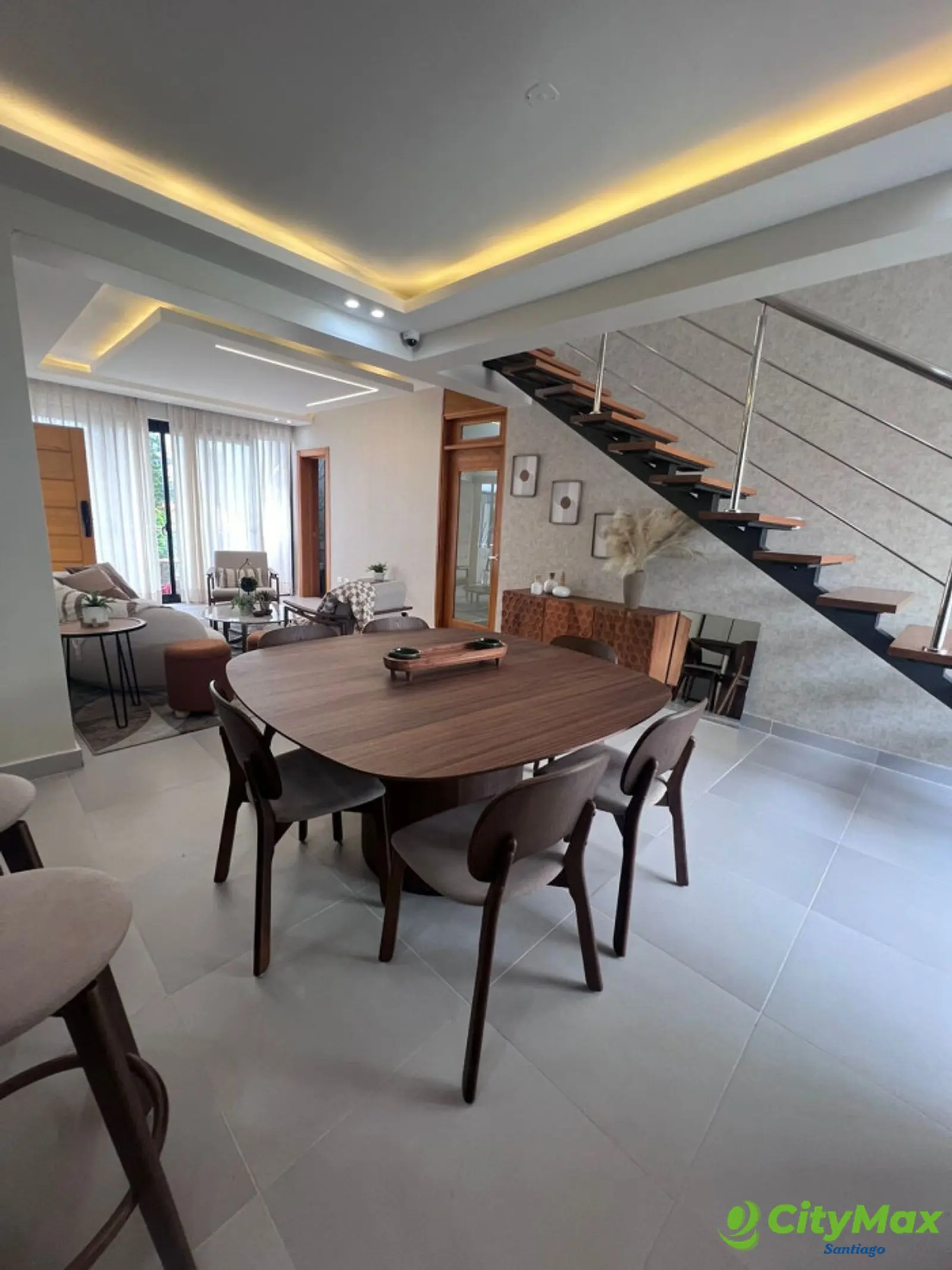 VENTA DE AMPLIO Y ACOGEDOR PENTHOUSE EN EL DORADO  - foto 3