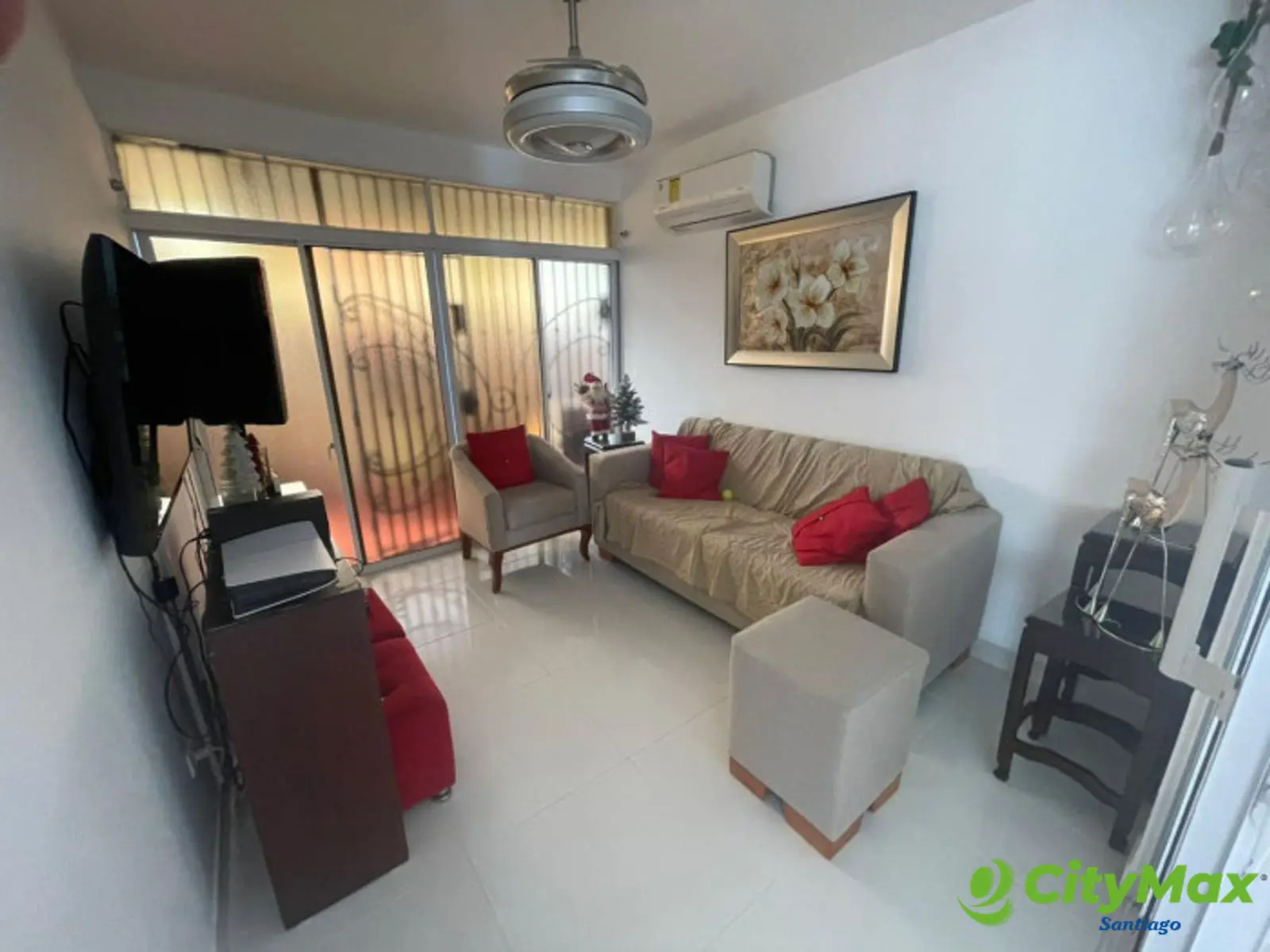 VENTA DE CASA CON PATIO EN LLANOS DE GURABO - foto 14