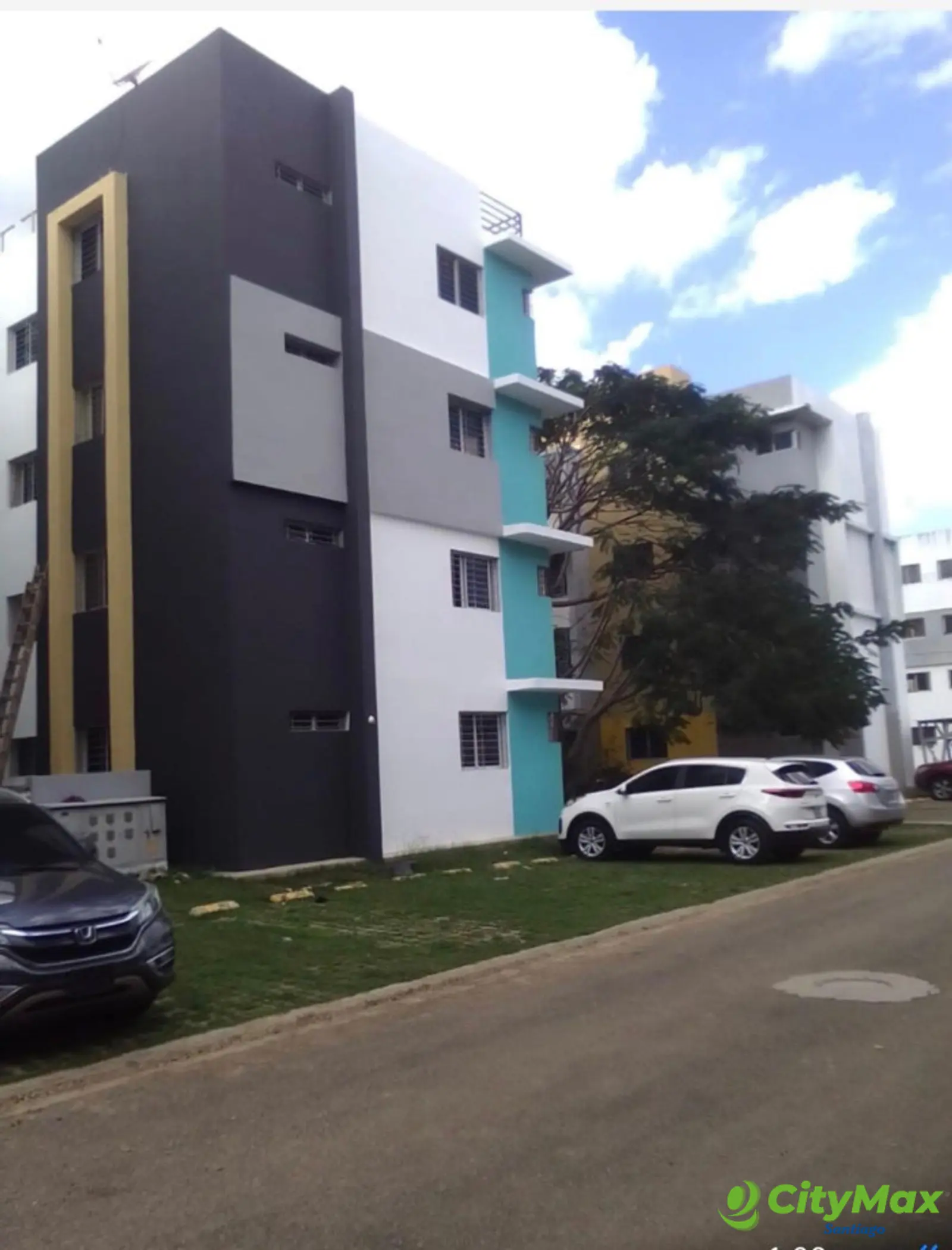 VENTA APARTAMENTO EN TERCER NIVEL ALBORADA DEL YAQUE - foto 9