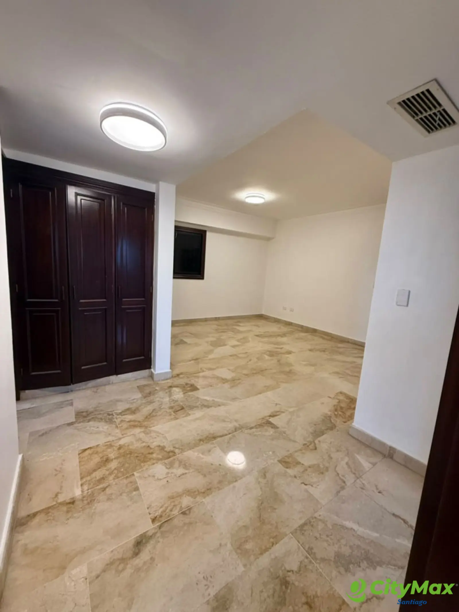VENTA DE PRIMER NIVEL TORRE LA RINCONADA ,LA ESMERALDA - foto 7