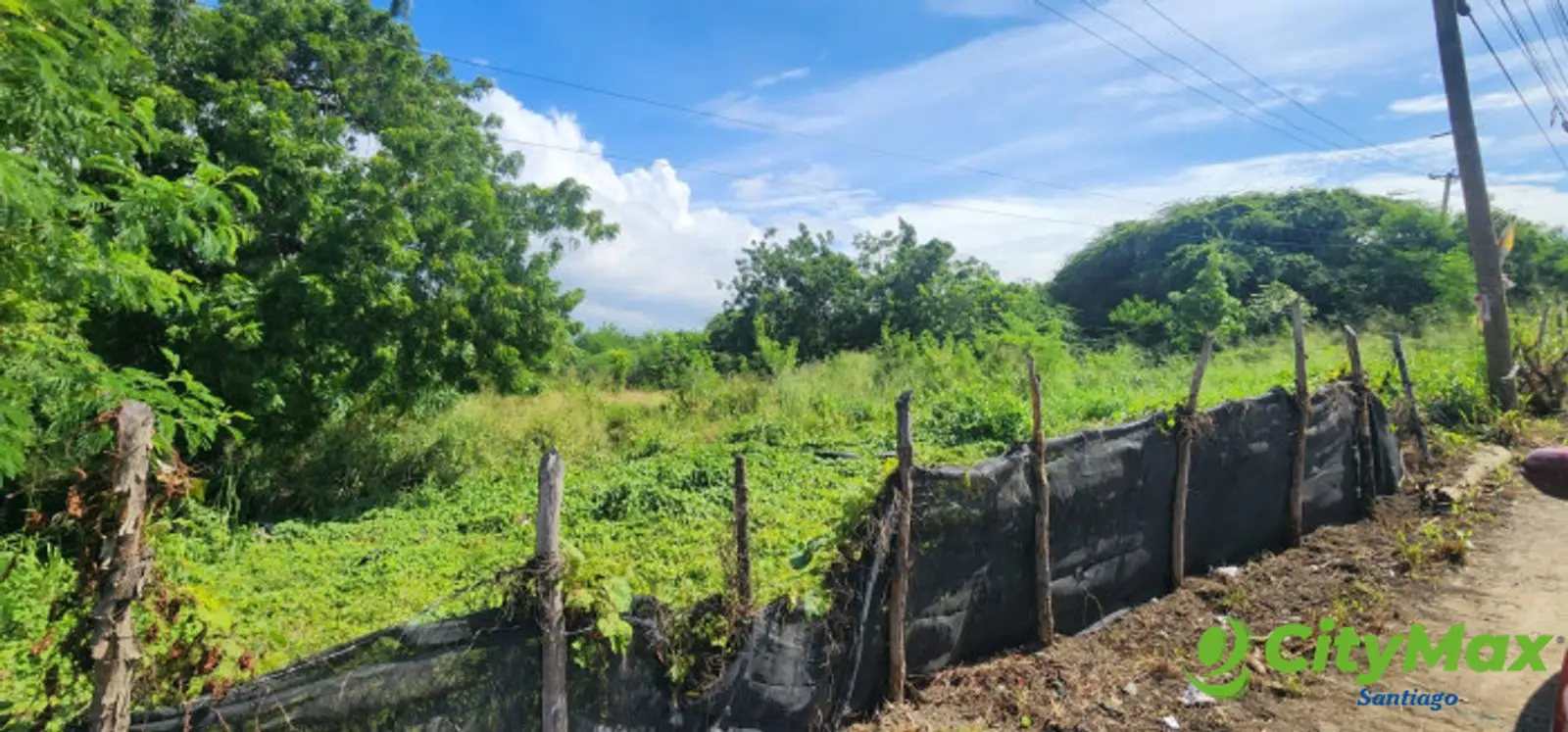 VENTA DE TERRENO COMERCIAL EN VILLA GONZALEZ  - foto 4