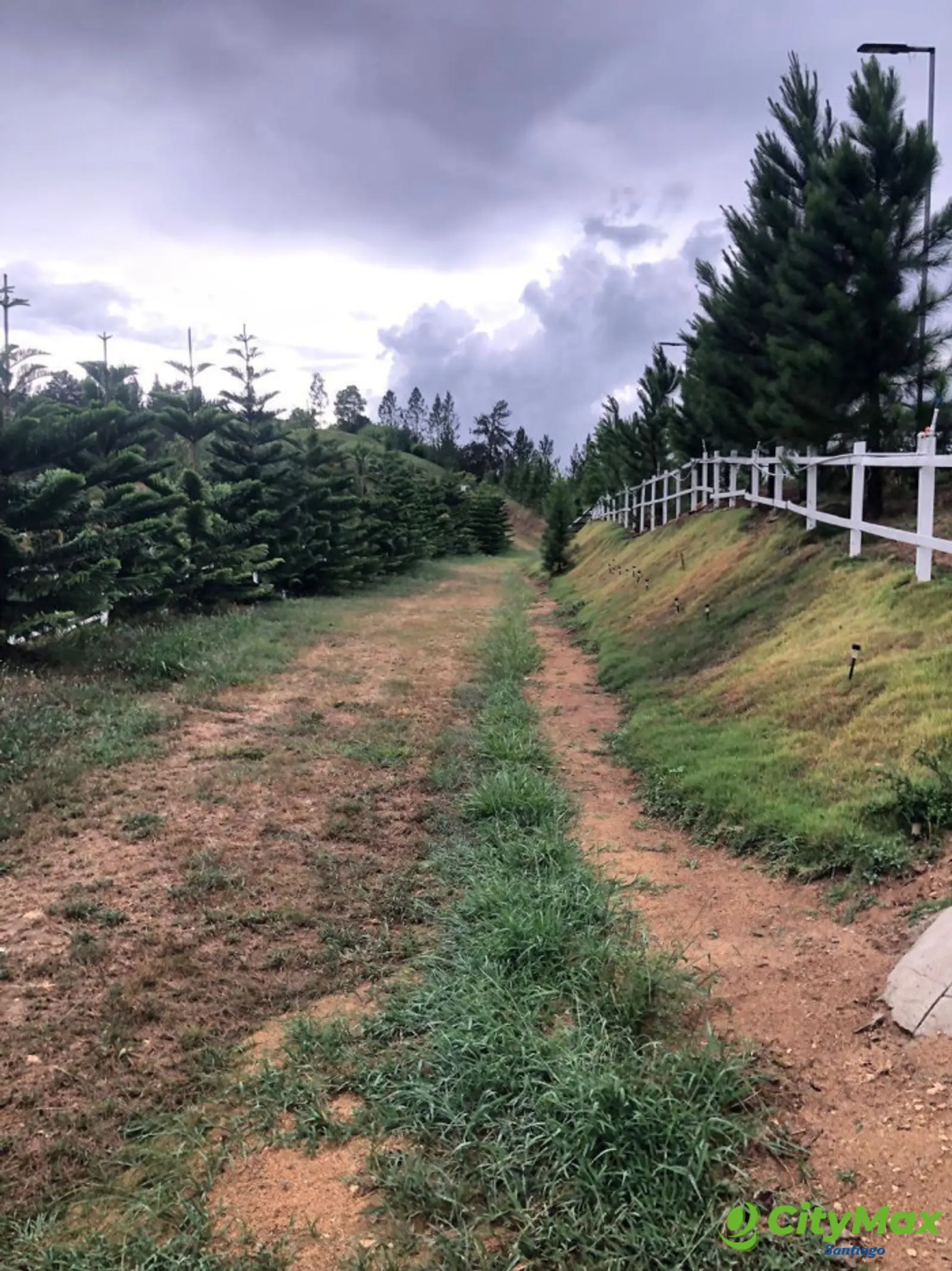 VENTA DE TERRENO EN SAJOMA, LOS MONTONES - foto 2