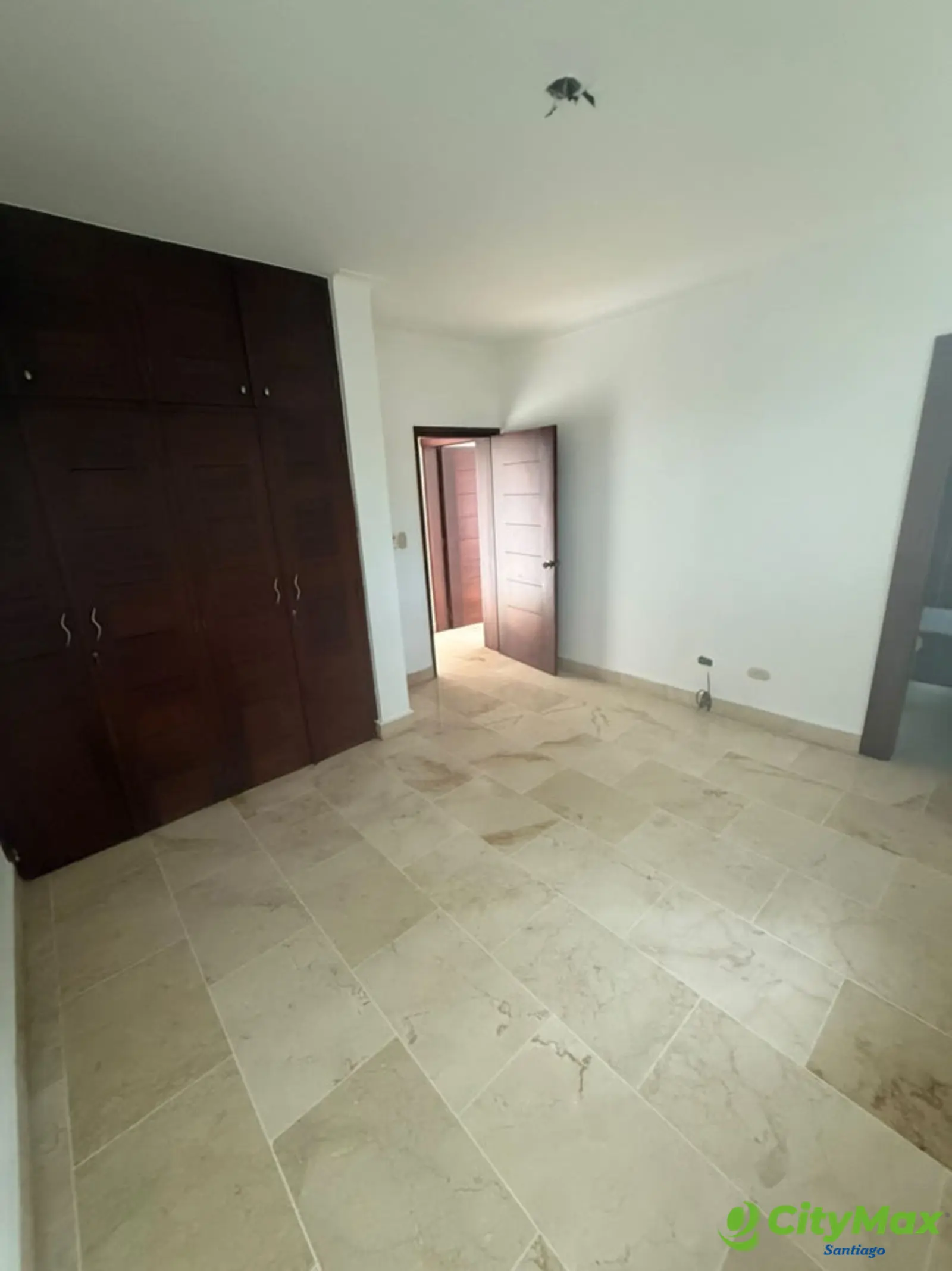 VENTA/ RENTA DE APARTAMENTO TORRE ALMIRANTE. - foto 12